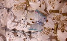 20 farfalle bianche pinzetta 9 oro ali 11 cm 5 perle 10 cm 5 argento 12 cm 1 blu