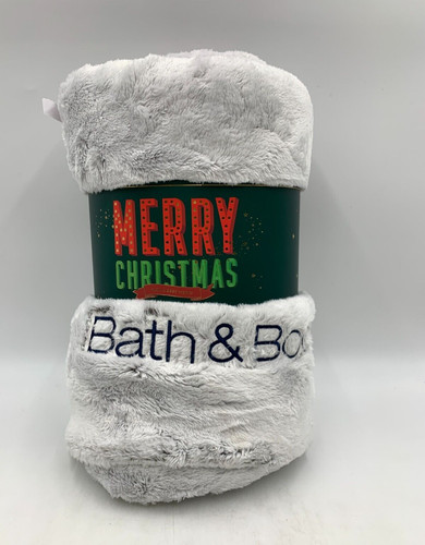 Bath & Body Works Christmas 2022 Soft Cozy Faux Fur Fleece Blanket 50x60" #9703