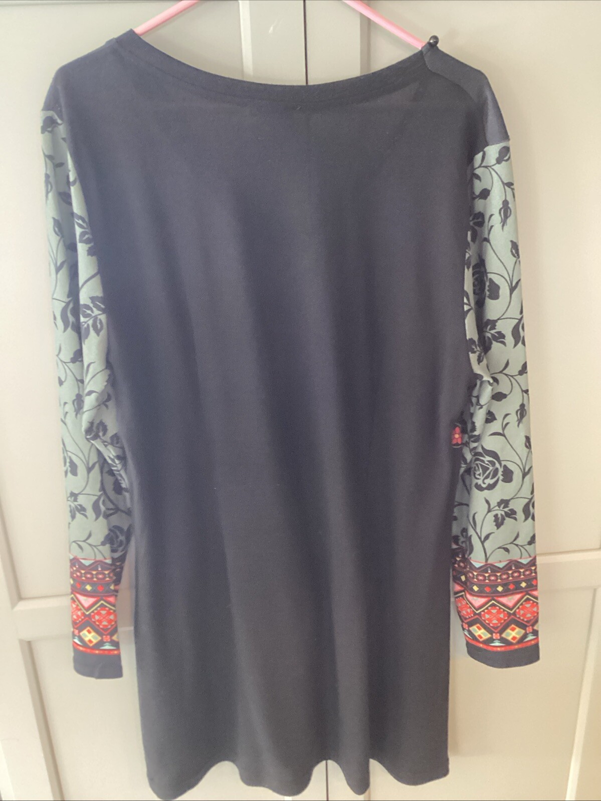 NorthStyle Poly Blend Long SleeveEmbellished  Boh… - image 3