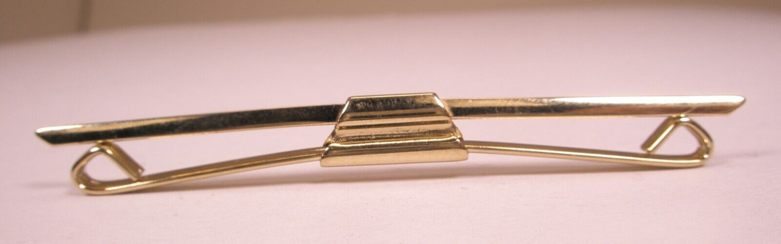 2-1/2" wide Narrow Profile Gold Tone Vintage Collar Bar L90