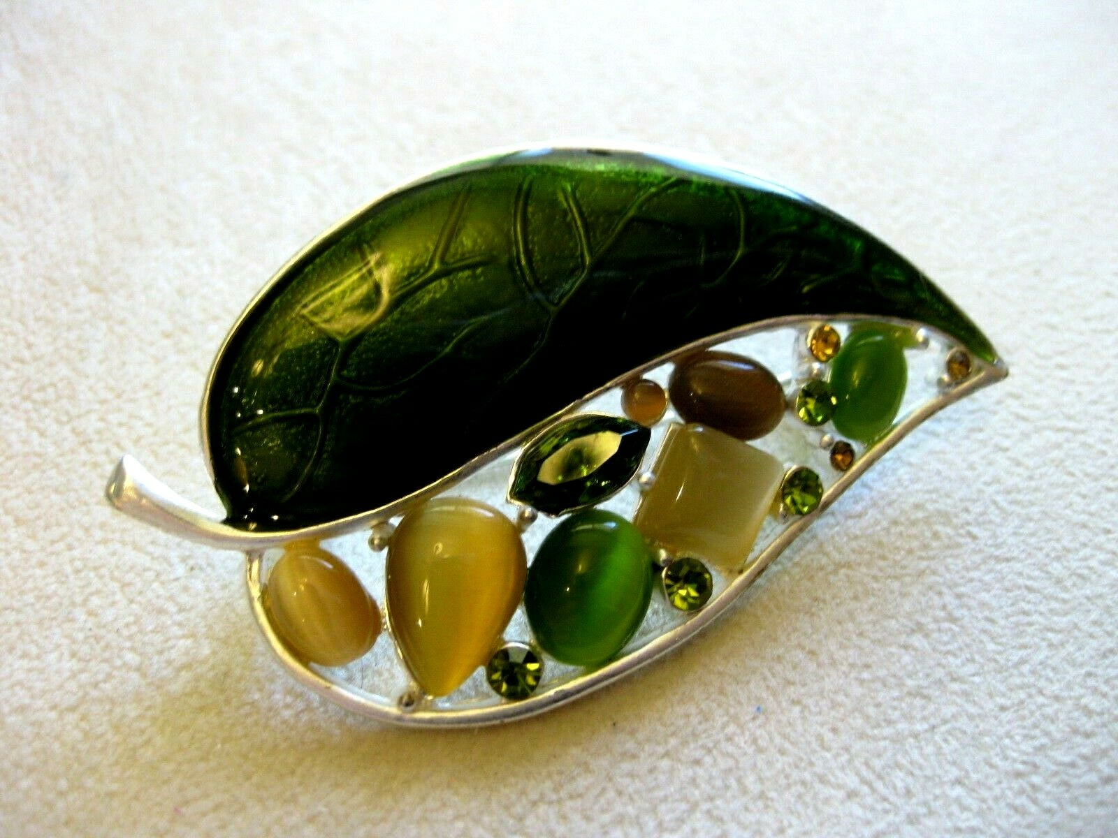 Exceptionally Nice Leaf Pin Brooch / Guilloche En… - image 3