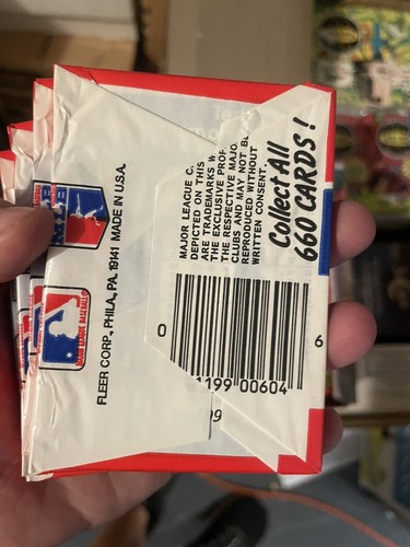 1984 Fleer Baseball Cards Wax Pack Vintage Unopened Don Mattingly Rookie Year - Picture 2 of 2