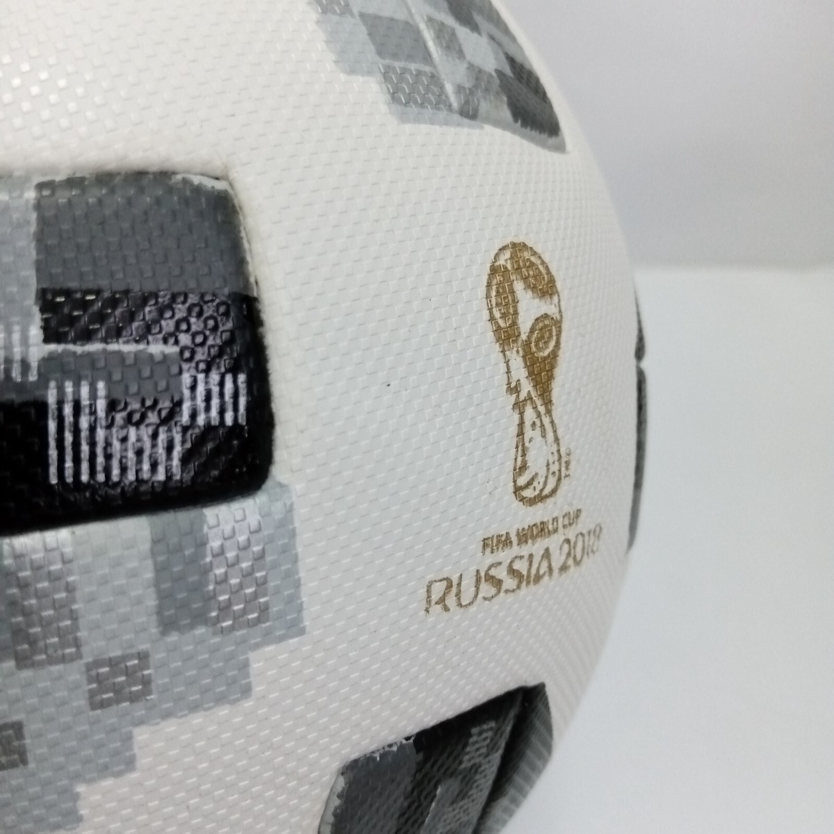 Adidas TELSTAR 18 FIFA World Cup 2018 Russia Soccer Match Adidas TELSTAR 18 FIFA World Cup 2018 Russia Soccer Match