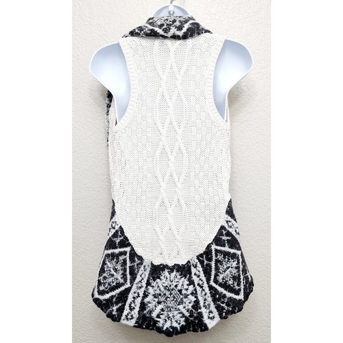 Max Studio Black White Cream Sleeveless Cardigan Sweater M 10 12 Girls Soft - Picture 3 of 5