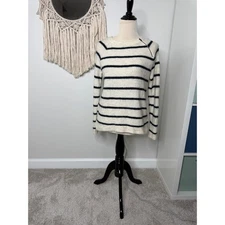 Abercrombie & Fitch Cream White Navy Blue Fuzzy Knit Minimalist Preppy Sweater S