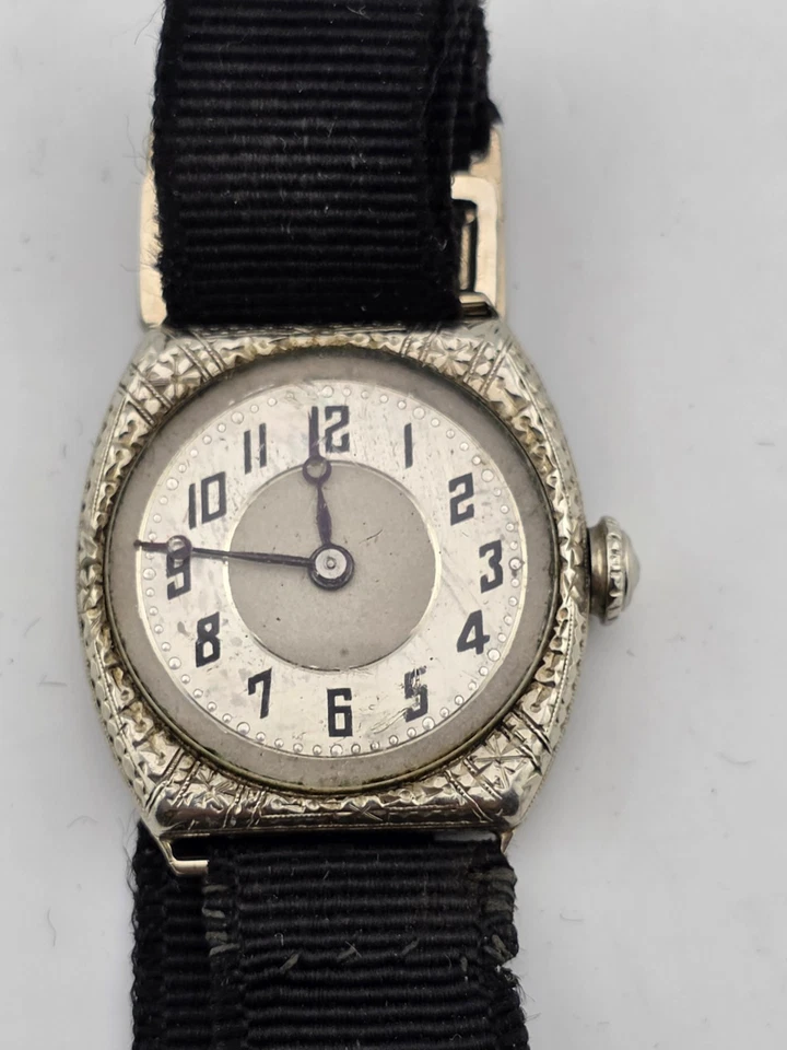 Raro Reloj Antiguo C 1915 E. Blancpain Manual Suizo 15j. Estuche grabado.  Funcionando Foto 4 de 4