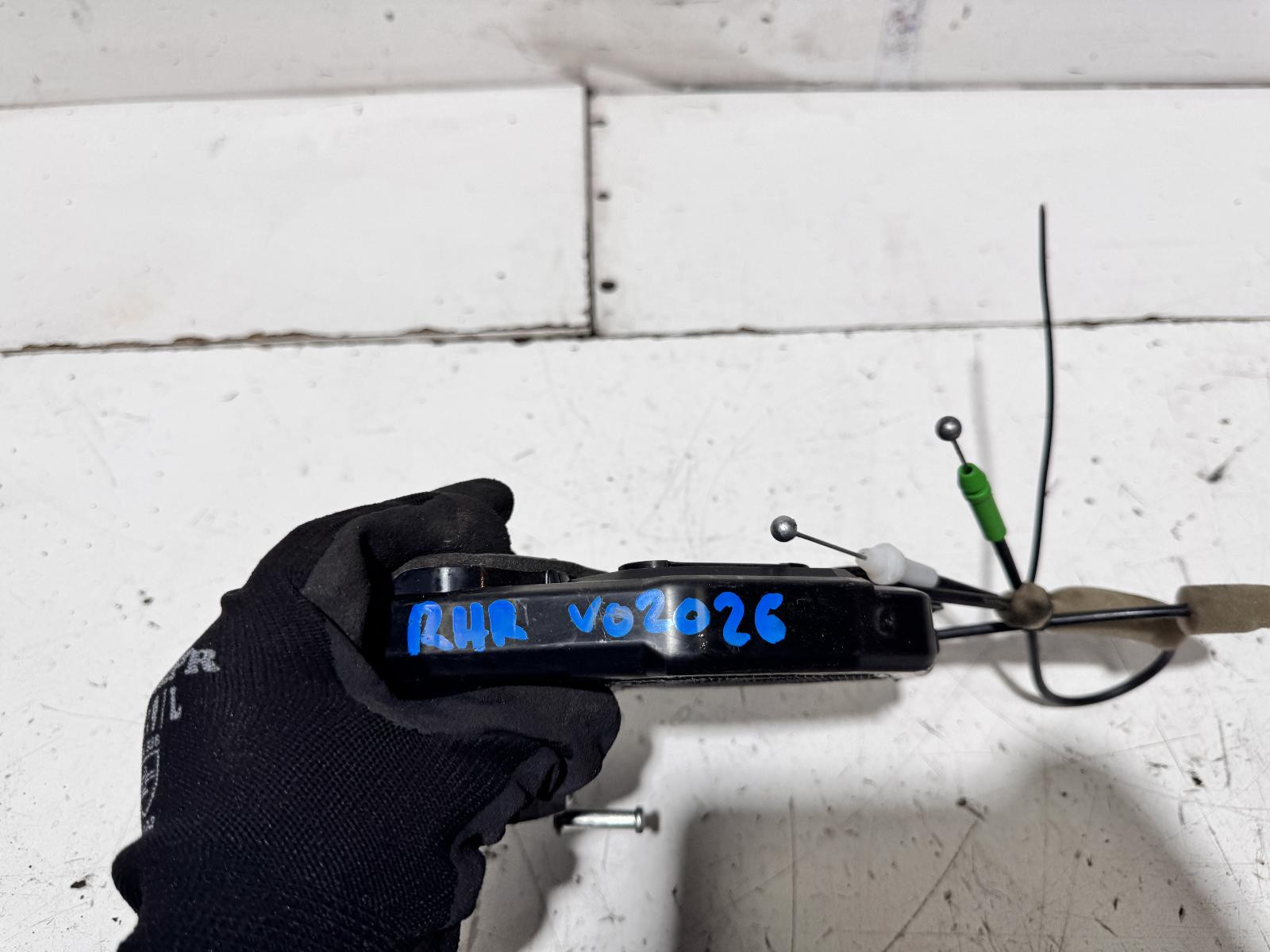 Toyota Corolla Right Rear Lock Mechanism ZWE211 07/2018-10/2019 - thumbnail 3