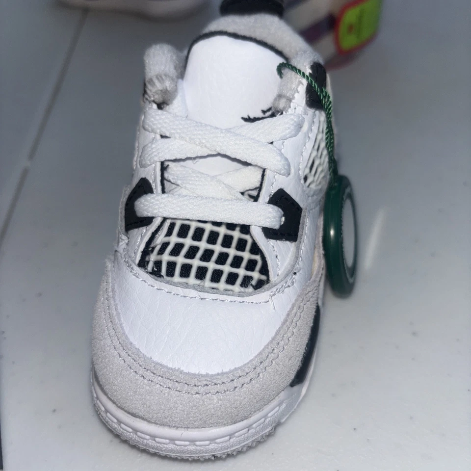 Jordan 4 Retro (TD) Blanco Negro Gris Neutro Talla 3c Talla Niño Pequeño Foto 4 de 4