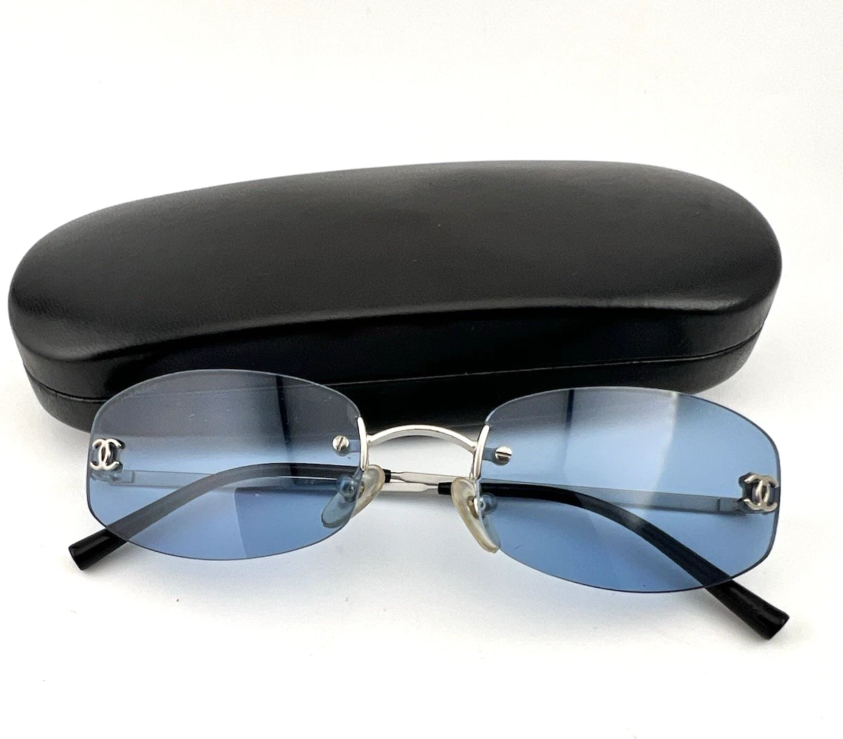 CHANEL ダークブルー オーバル サングラス CHANEL Blue Oval Sunglasses for Women for sale | eBay