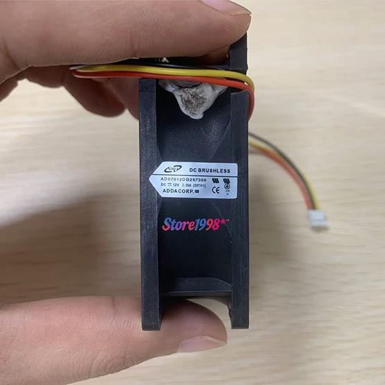 Ventilateur 7cm Pour Projecteur Benq W1070 – Référence AD07012DB257300, Neuf