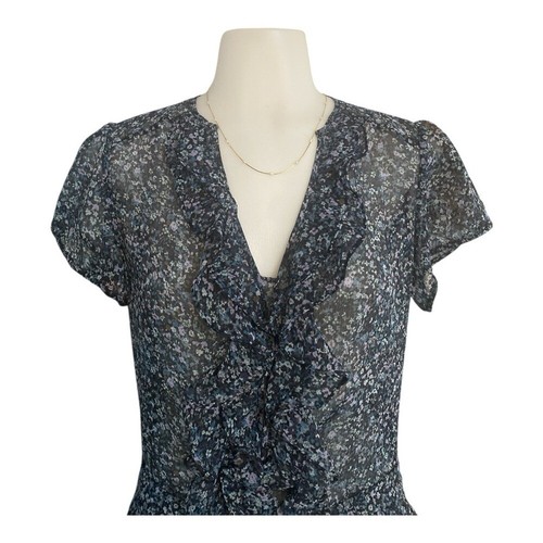 Blusa Express Floral Volantes Cuello en V - Imagen 2 de 6