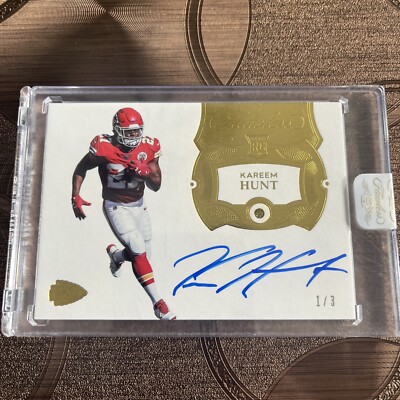 2017 Panini Flawless Kareem Hunt RC #1/#3 Canary Yellow Diamond     