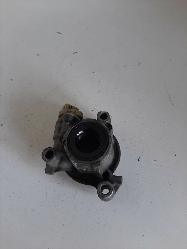 Suzuki Liana Bracket Holder 9637319210 Genuine 1.4 Ddis 2004 - Image 2 of 4