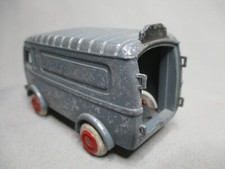 Le fourgon Renault 1000 kg Police en miniature de CIJ au 1/45e incomplet