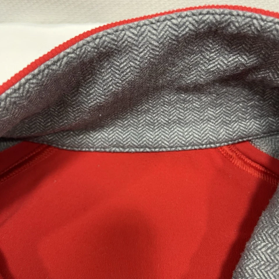 Casaco básico Lululemon masculino M/L vermelho cinza zíper completo atlético pista - Leia - Imagem 3 de 4