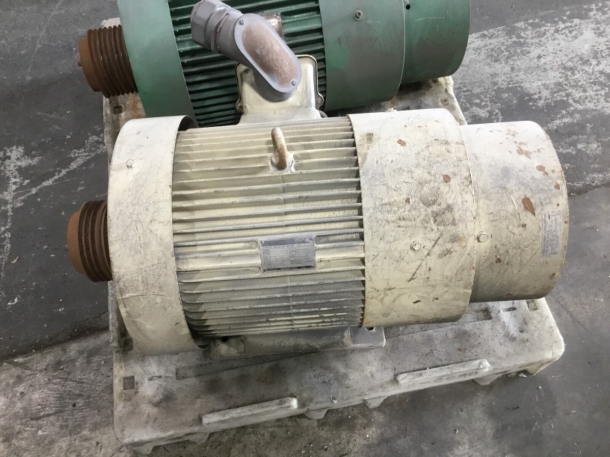 Fuji Induction Motor 3 Phase 400V 1500 To 3000 RPM 22 KW Fuji Induction Motor 3 Phase 400V 1500 To 3000 RPM 22 KW