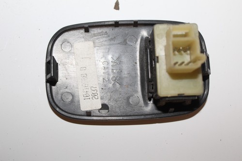 1993-2002 Trans AM FIREBIRD HEATED SEAT SWITCH CONSOLE oem 94 95 96 97 98 99 00 - Picture 2 of 2