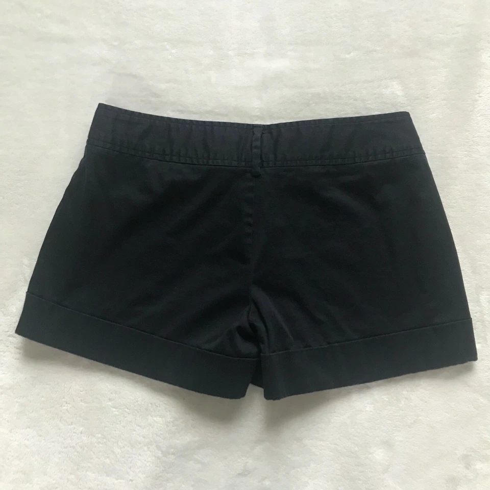 Pantalones Cortos Vertigo Paris Para Mujer Azul Marino 3.5" Entrepierna Elastizados Talla 6 Cintura 31" Usados en Excelente Condición Foto 2 de 4