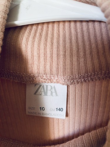 ZARA Girls Light Pink Turtleneck Ribbed Sweater Size 10Y Pullover Loungewear - Picture 2 of 2