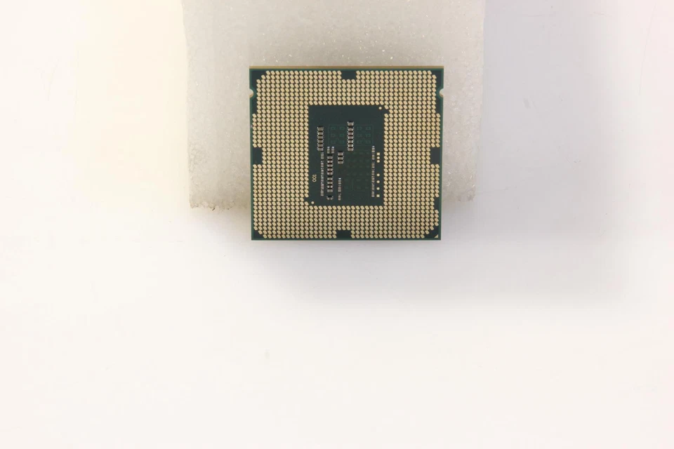 INTEL SR1NM i3-4330 3.50 GHz 4 MB SmartCache 54W Desktop CPU Processor.SKU221742 - Image 2 of 3