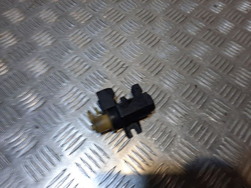 BMW 6 F12 F13 2012 Benzin 300kW Turbolader Druckwandler Magnetventil ATV9414