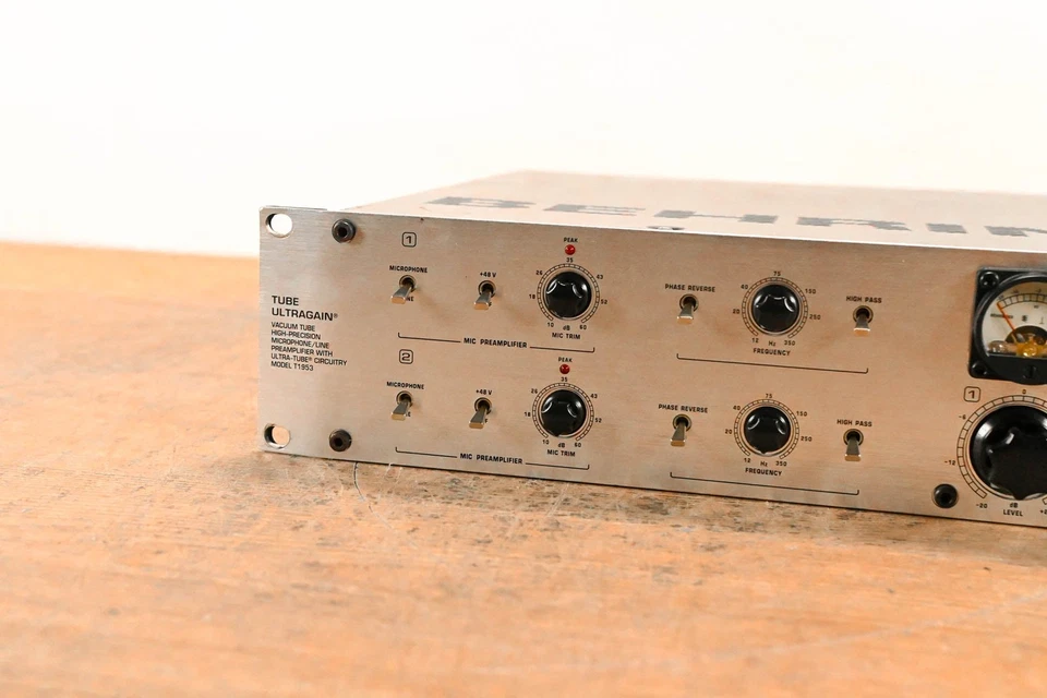 Behringer T1953 Tube Ultragain Channel Strip CG01RRX - Image 4 of 4