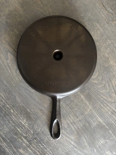 BSR Corn Bread Skillet Cast Iron 8 Wedge Pat Pendant Restored
