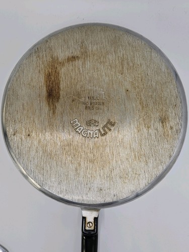 Magnalite Aluminum 11 1/4" Skillet Fry Pan With Lid Double USA Vintage Near Mint - Picture 9 of 15