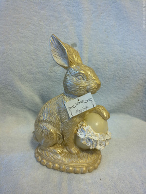 Easter Bunny Rabbit With Egg Figurine Pale Gold & White New No Box 7.5'' X 9.5''