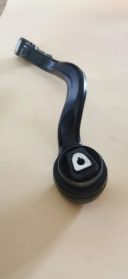 Wishbone Suspension Arm fits BMW X5 X6 E71, F16 3.0D Front Lower, Right 08 to 19 - Image 2 of 4