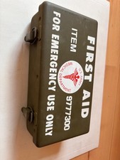 Valigetta kit pronto soccorso jeep Willys MB Ford GPW seconda guerra mondiale