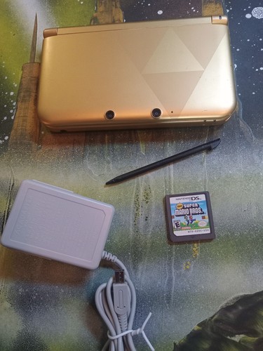 Nintendo 3DS XL Zelda A Link Between Worlds Limited Edition Console, Game,& More