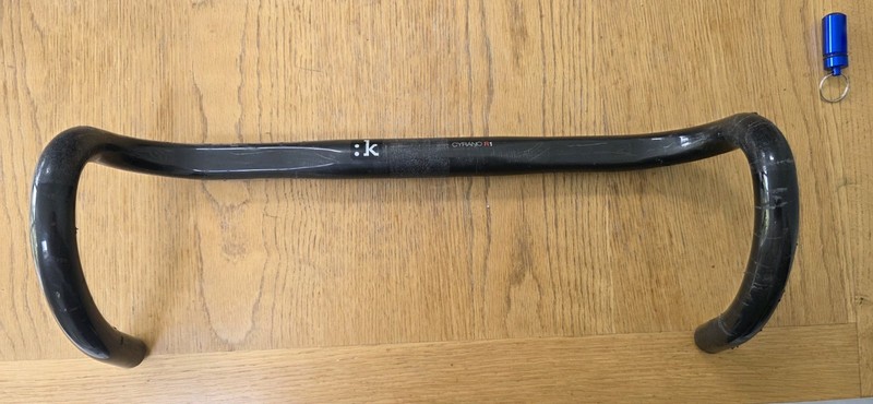 Fizik Cyrano R1 Chameleon Carbon Road Handlebar 44cm