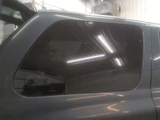 REAR SIDE WINDOW Passenger Quarter Glass Privacy Tint Without Rear AC Fits 98-03