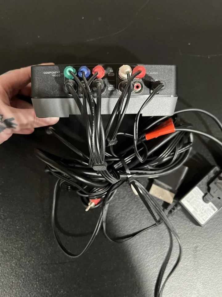 AVerMedia C281 Game Capture Full HD 1080p W/ Wires And Hard Drive Record Xbox - Image 3 of 3