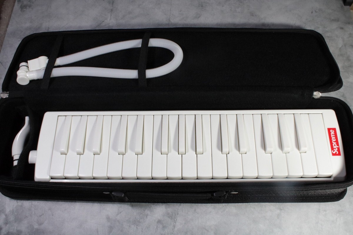 Supreme x Hohner Melodica 32 keys | eBay