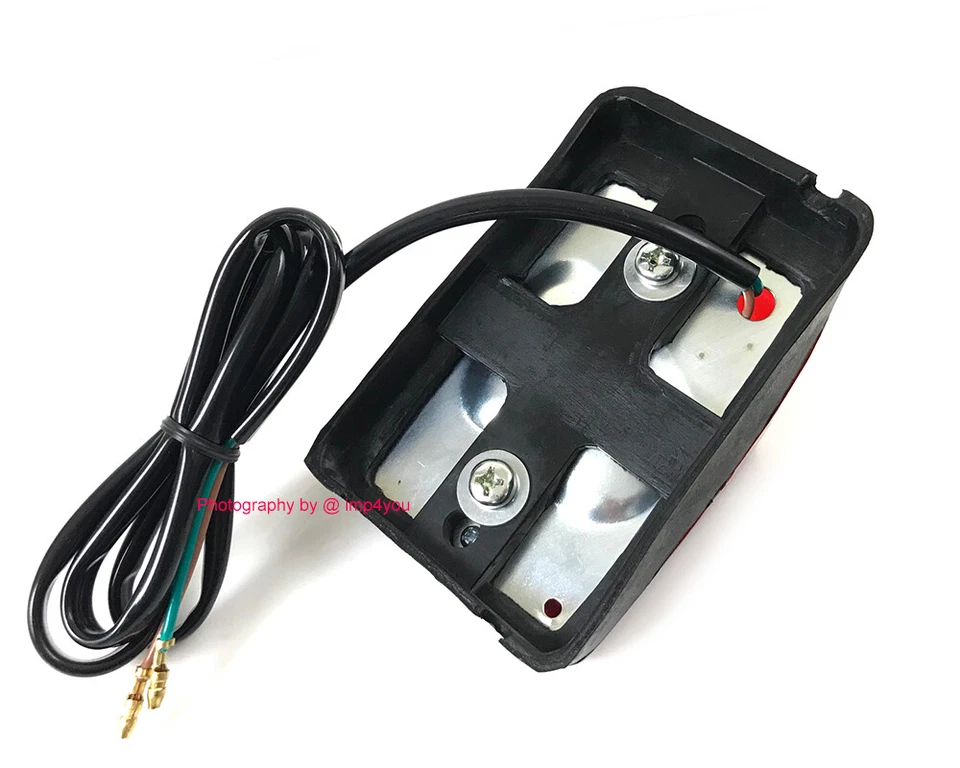 OE type Taillight assembly for 81 82 83 Honda XR200R XR250R XR500R - Image 3 of 4