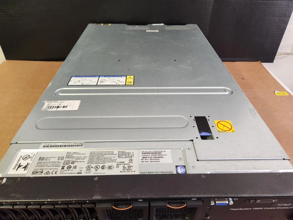 IBM FLASHSYSTEM V9000 CONTROL ENCLOSURE 9848-AC2 - Image 4 of 4