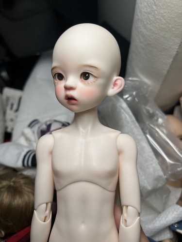 1/5 bjd mia' baby doll Koi with body with faceup with coa - Picture 4 of 4