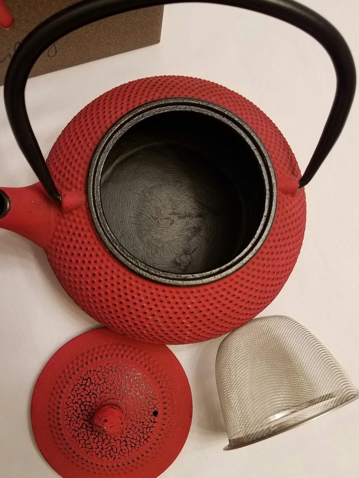 Tetera de hierro fundido Kyusu, 30 oz., roja Foto 3 de 4