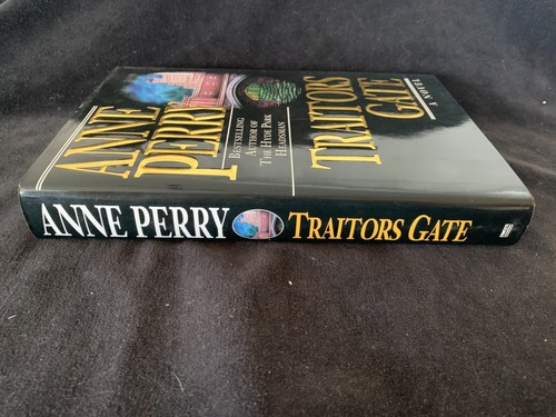 Signed, 1st/1st! Traitors Gate by Anne Perry 1995 HCDJ Very good+ - Picture 5 of 13