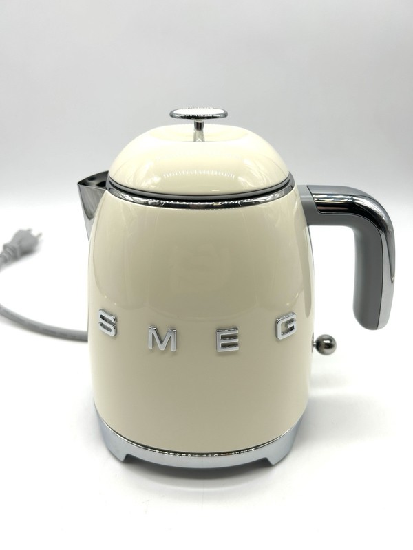 SMEG Electric Kettle