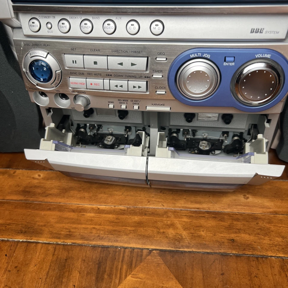 AIWA CX-NAJ70 立体声 CD-R CD-RW CD 播放系统 带扬声器 带遥控器 — 第 3/4 张图片