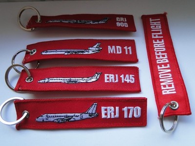  4 Stückremove before flight schlüsselanhänger  CRJ 900-ERJ 145 ERJ 170  -MD 11