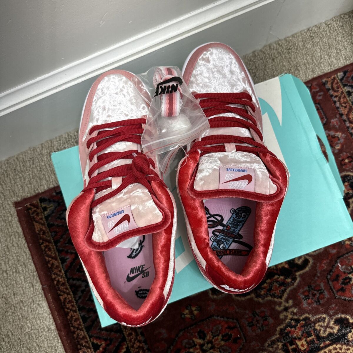 Size 11.5 - Nike Dunk Low SB x StrangeLove Valentines Day Size 11.5 - Nike Dunk Low SB x StrangeLove Valentines Day
