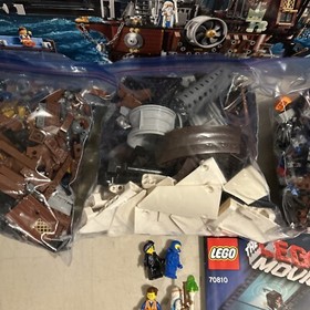 Lego 70810 The Lego Movie MetalBeards's Sea Cow 99.9 Percent Complete