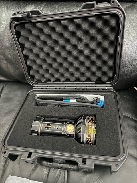 オーライト olight Marauder Mini 7000LM ブラック Olight Marauder Mini Kit Black Stonewash Rechargeable