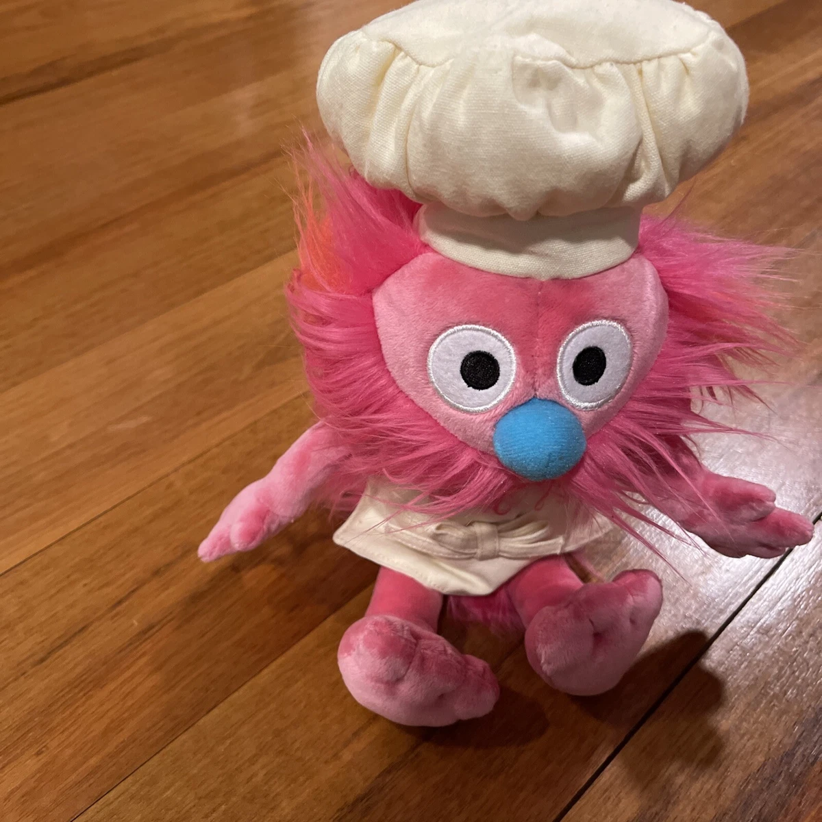 Gonger sesame street best sale doll