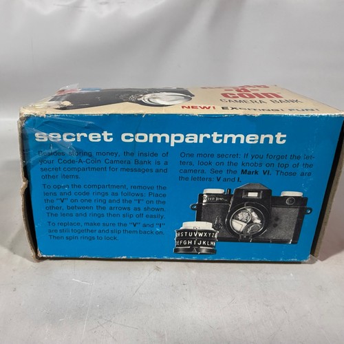 VINTAGE 1966 TUPPERWARE TUPPER TOYS CAMERA CODE-A-COIN BANK REXALL DRUG USA - 第 11/12 張圖片