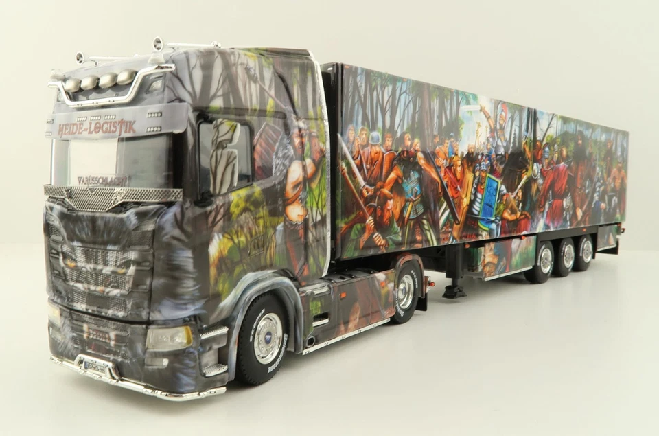 WSI 01-3931 Scania S CS20H 4X2 Show Truck & Reefer Trailer Heide Logistik 1:50 - Image 3 of 4